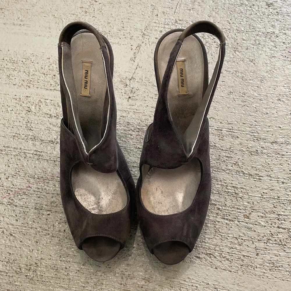 Miu Mui gray suede heels 37.5